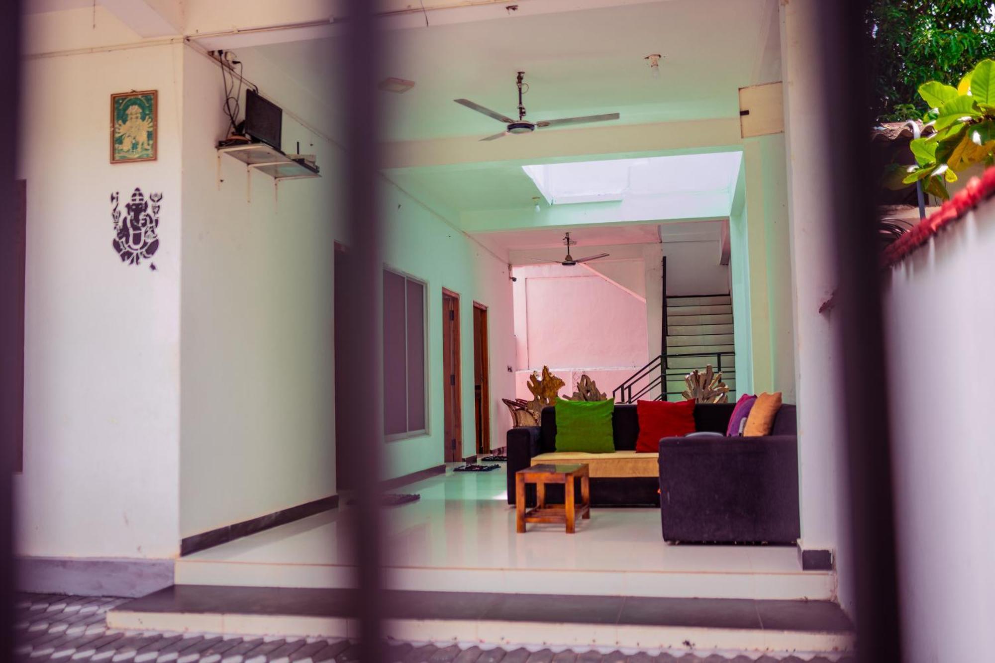 Hilton Cottage Trincomalee Exterior photo
